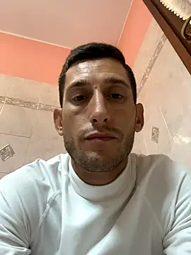 Snapshot of Gionnytav chatting on October 13, 2025, 5:58 pm Gionnytav online show from October 13, 2025, 5:58 pm