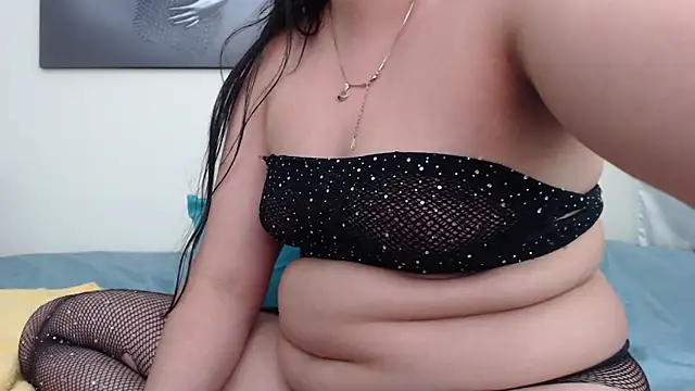 Snapshot of KatrinaRolan chatting on October 23, 2025, 9:57 pm KatrinaRolan online show from October 23, 2025, 9:57 pm