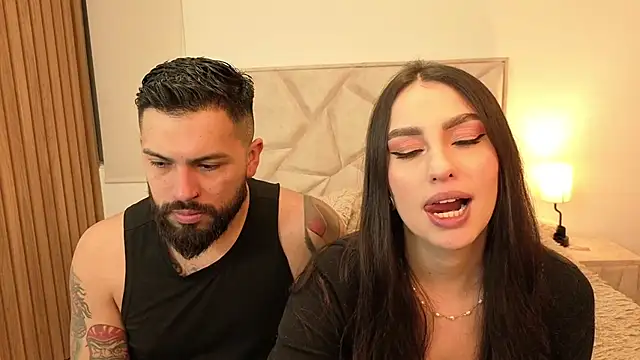 Snapshot of teseo_and_afroditha_ chatting on December 5, 2025, 5:28 am teseo and afroditha online show from December 5, 2025, 5:28 am