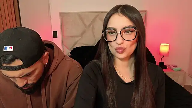 teseo and afroditha  online show from March 4, 2026, 3:47 am