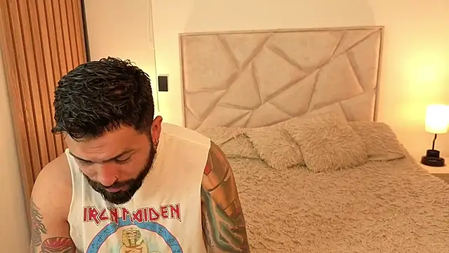 Snapshot of teseo_and_afroditha_ chatting on December 22, 2025, 4:23 am teseo and afroditha online show from December 22, 2025, 4:23 am