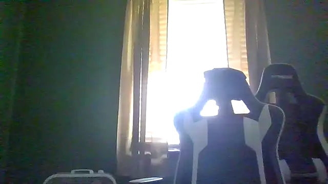 Snapshot of dunny191 chatting on November 6, 2025, 5:39 pm dunny191 online show from November 6, 2025, 5:39 pm