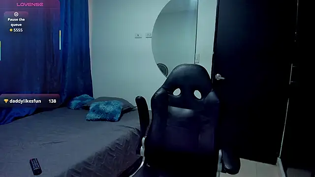 Snapshot of valentino_santoss chatting on September 30, 2025, 12:22 pm valentino santoss online show from September 30, 2025, 12:22 pm