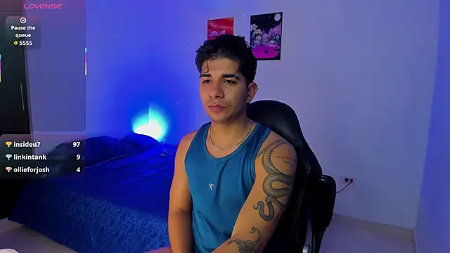 Snapshot of valentino_santoss chatting on September 15, 2025, 12:38 pm valentino santoss online show from September 15, 2025, 12:38 pm