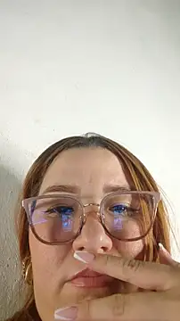 Snapshot of adhara-daaal chatting on February 19, 2026, 10:07 pm adhara-daaal online show from February 19, 2026, 10:07 pm