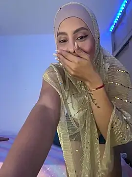 JannaNader12 online show from January 14, 2026, 11:30 pm