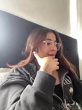 Snapshot of Princ3ssgabi chatting on March 8, 2025, 9:18 pm Princ3ssgabi online show from March 8, 2025, 9:18 pm