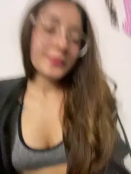 Snapshot of Princ3ssgabi chatting on March 11, 2025, 1:05 am Princ3ssgabi online show from March 11, 2025, 1:05 am