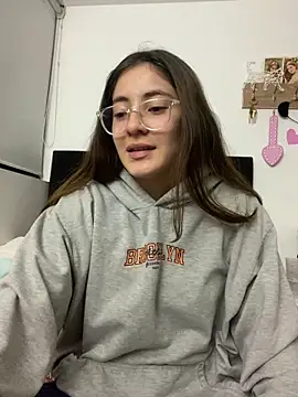 Snapshot of Princ3ssgabi chatting on February 25, 2025, 1:09 am Princ3ssgabi online show from February 25, 2025, 1:09 am