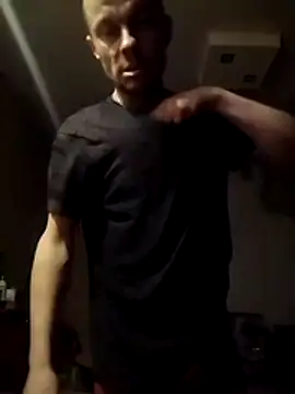 Ostry9333 online show from December 15, 2025, 9:09 pm