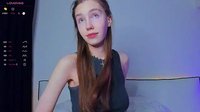 Snapshot of haileyishere chatting on February 20, 2025, 11:32 pm haileyishere online show from February 20, 2025, 11:32 pm