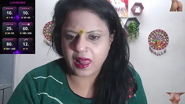 Sexy komolika online show from December 3, 2025, 2:16 pm