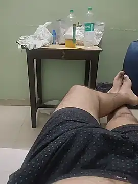 DADDY69SS online show from April 14, 2026, 6:57 pm