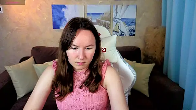 Snapshot of Little_doll_meow chatting on November 18, 2025, 3:21 am Little doll meow online show from November 18, 2025, 3:21 am