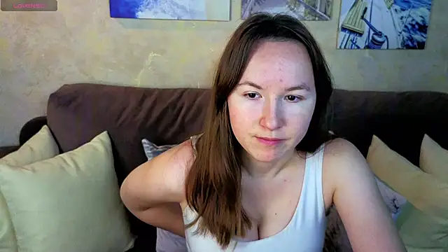 Snapshot of Little_doll_meow chatting on October 21, 2025, 2:44 am Little doll meow online show from October 21, 2025, 2:44 am