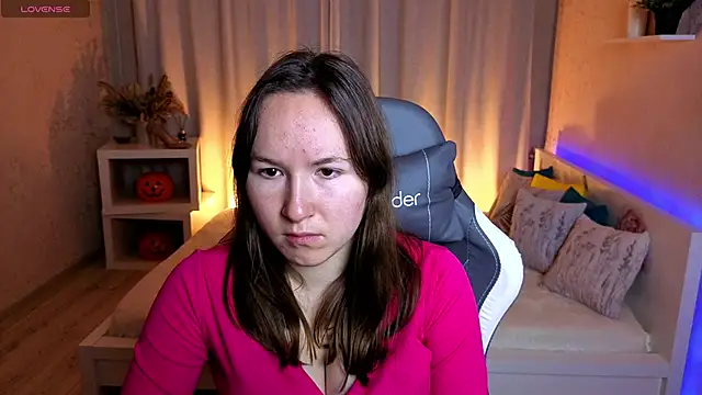 Snapshot of Little_doll_meow chatting on November 6, 2025, 2:48 am Little doll meow online show from November 6, 2025, 2:48 am