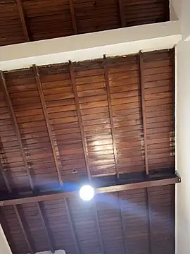 Snapshot of emiss_ chatting on February 7, 2026, 3:09 pm emiss online show from February 7, 2026, 3:09 pm