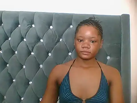 HotJeylee online show from March 16, 2026, 7:56 am