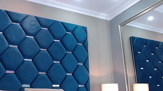 Snapshot of ThaniaJones chatting on March 1, 2026, 12:05 pm ThaniaJones online show from March 1, 2026, 12:05 pm