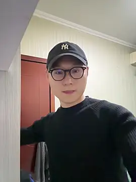 Eric246 online show from February 24, 2026, 3:57 pm