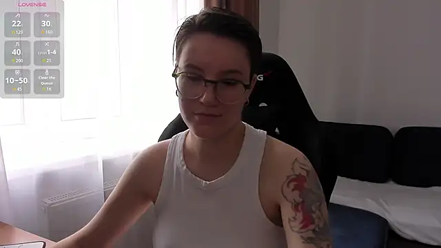Snapshot of JessieFlower chatting on July 18, 2026, 8:12 am JessieFlower online show from July 18, 2026, 8:12 am