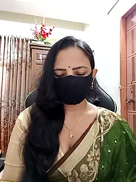 Payel-Sen online show from March 28, 2026, 7:37 pm