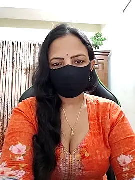 Payel-Sen online show from April 13, 2026, 7:40 pm