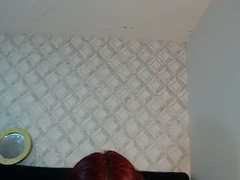 Snapshot of Emma-Wilson chatting on June 3, 2026, 4:35 am Emma-Wilson online show from June 3, 2026, 4:35 am
