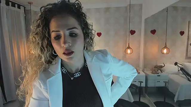 Shantall   online show from March 5, 2026, 10:56 am