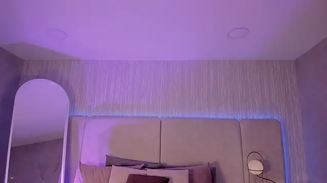 Snapshot of MALENA-ANGEL chatting on October 29, 2025, 9:25 pm MALENA-ANGEL online show from October 29, 2025, 9:25 pm