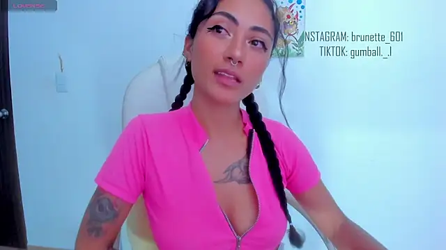 Snapshot of paula_brunette chatting on January 10, 2025, 2:14 am paula brunette online show from January 10, 2025, 2:14 am