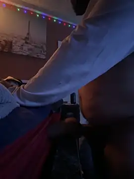 bigdickgio6923 online show from October 29, 2025, 6:23 am