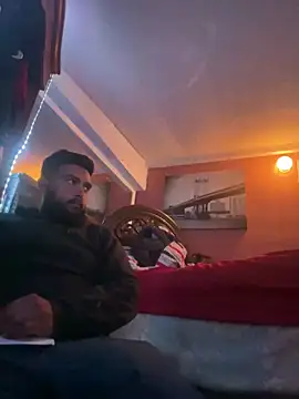 bigdickgio6923 online show from February 23, 2026, 11:27 pm