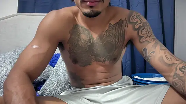 Snapshot of dominic_brandd23 chatting on May 19, 2026, 2:51 am dominic brandd23 online show from May 19, 2026, 2:51 am