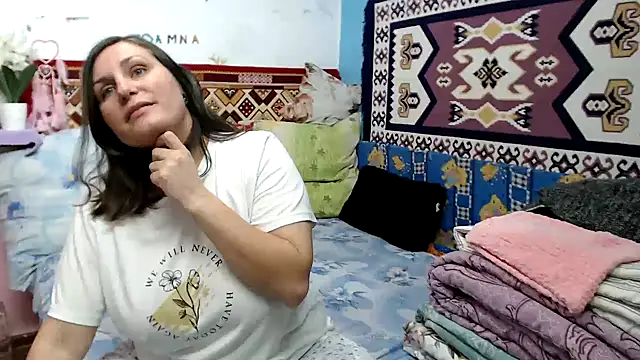 Snapshot of AdelineBlueEyes chatting on November 15, 2025, 11:47 am AdelineBlueEyes online show from November 15, 2025, 11:47 am