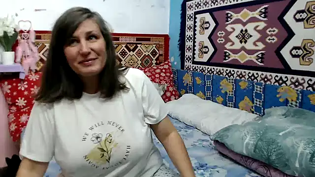 Snapshot of AdelineBlueEyes chatting on October 25, 2025, 10:58 am AdelineBlueEyes online show from October 25, 2025, 10:58 am