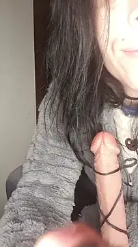 Snapshot of freyamoret chatting on January 15, 2026, 5:00 am freyamoret online show from January 15, 2026, 5:00 am