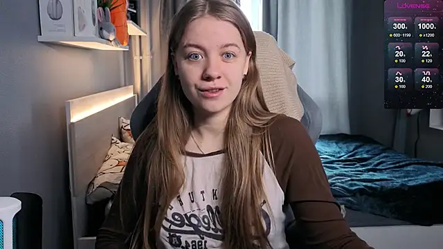 Snapshot of candy_maggie chatting on March 21, 2025, 8:50 am candy maggie online show from March 21, 2025, 8:50 am