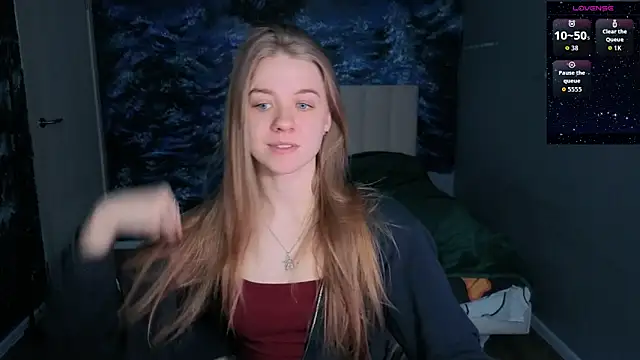 candy maggie online show from April 8, 2026, 2:18 pm