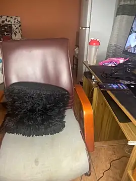 Snapshot of Dick-4-Thor chatting on October 15, 2025, 5:54 pm Dick-4-Thor online show from October 15, 2025, 5:54 pm