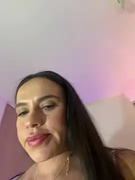 Snapshot of MariaAntonia__ chatting on July 2, 2026, 10:38 pm MariaAntonia online show from July 2, 2026, 10:38 pm