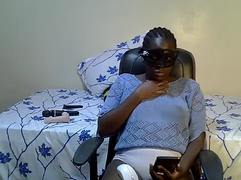 Snapshot of QueenJelly_Sexy chatting on February 12, 2026, 1:16 am QueenJelly Sexy online show from February 12, 2026, 1:16 am