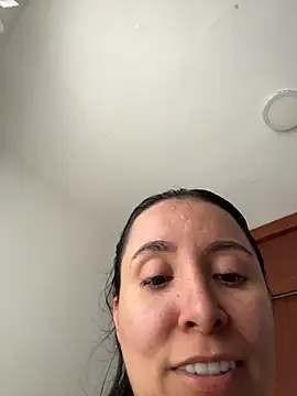 emely sexx20 online show from March 31, 2026, 4:53 pm