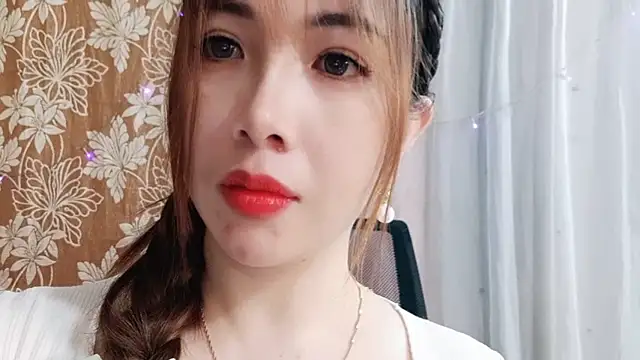 Snapshot of Lanian_99 chatting on March 10, 2025, 11:01 am Lanian 99 online show from March 10, 2025, 11:01 am