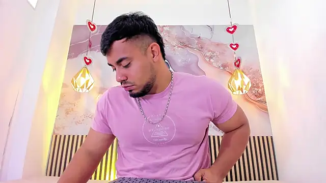 BrianMalonee online show from April 29, 2026, 2:21 pm