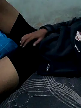 jojokom99 online show from April 8, 2026, 12:17 pm