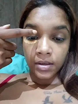 Snapshot of Indianqueen03 chatting on February 2, 2025, 5:58 pm Indianqueen03 online show from February 2, 2025, 5:58 pm