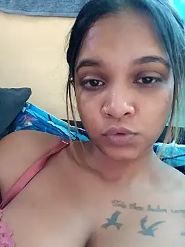 Snapshot of Indianqueen03 chatting on October 19, 2025, 11:57 am Indianqueen03 online show from October 19, 2025, 11:57 am