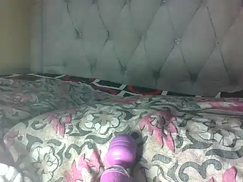 sweet iddah online show from April 10, 2026, 5:09 pm