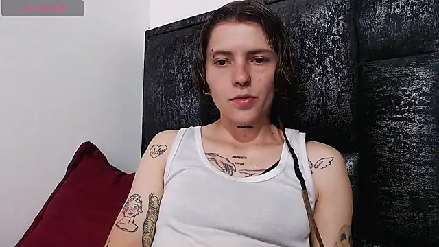 pretty cristal69 online show from September 14, 2025, 8:53 pm